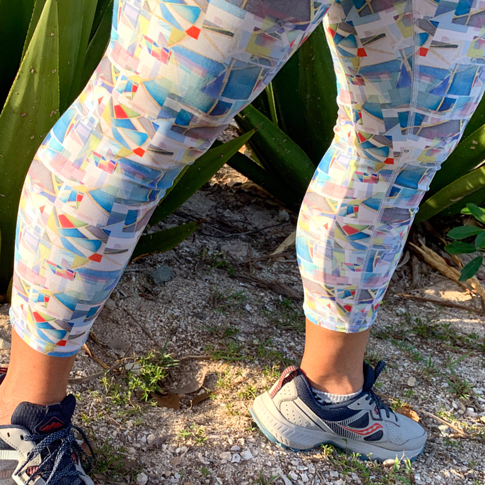 Kaleidoscope capri leggings