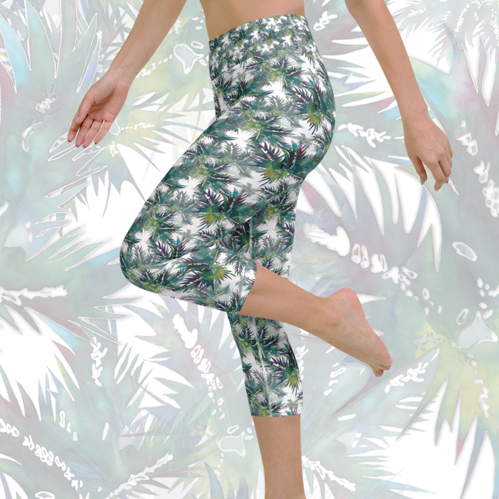 Palms in Paradise capri leggings