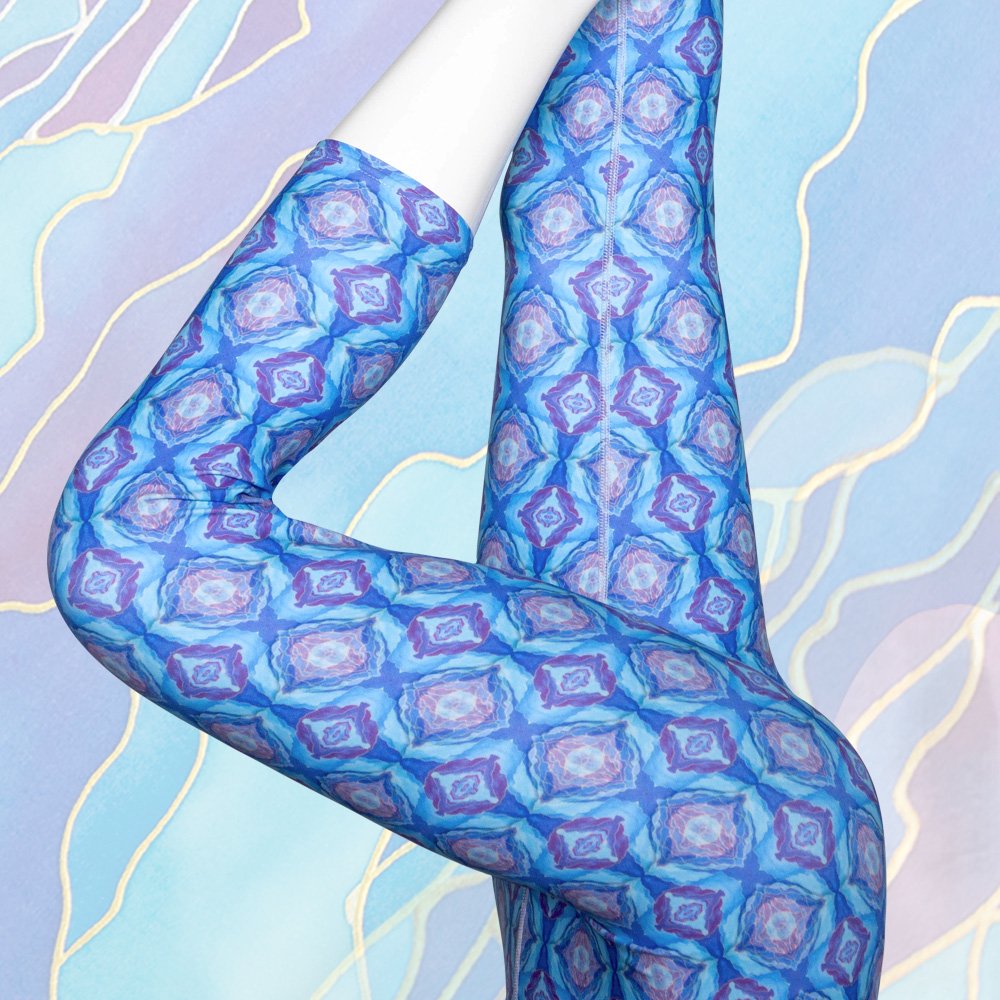 Dreamy Blue capri leggings